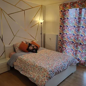 https://studio-avec-parking-gratuit.hotels-rhonealpes.com