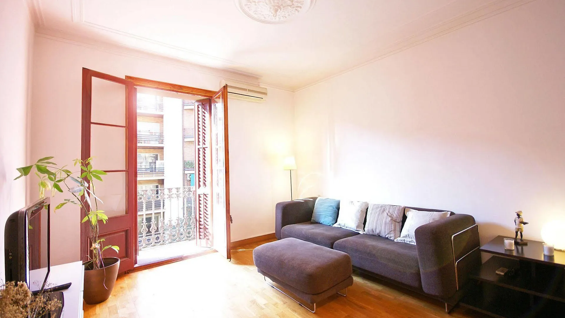 Apartamento Flateli Aribau Barcelona